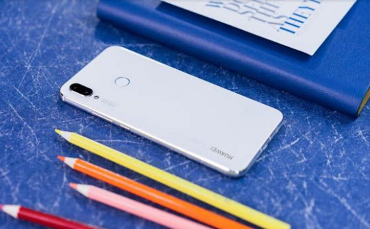 Nova 3i phiên bản màu Trắng Ngọc Trai lên kệ tại Việt Nam