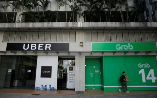 Vi phạm luật cạnh tranh Grab và Uber bị phạt 13 triệu SGD