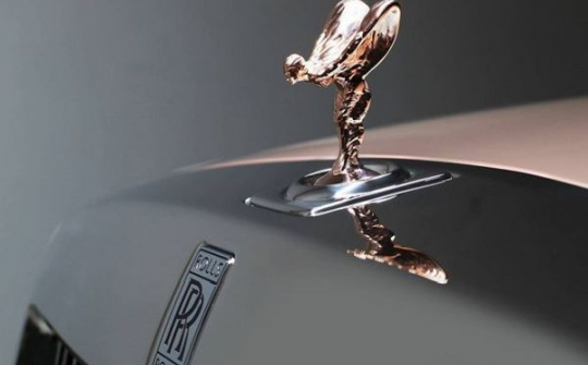 Khách hàng đã có thể mua xe Rolls-Royce bằng Bitcoin