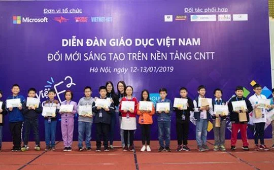 Hơn 136 ngàn học sinh Việt Nam được học Giờ Lập Trình để nâng cao kỹ năng số