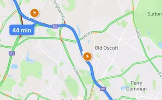 Google Maps thử nghiệm tính năng cảnh báo bẫy tốc độ khi lái xe