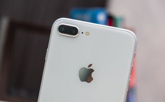 iPhone đang rớt giá thảm hại nhất trong lịch sử