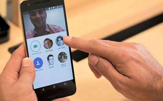 Google Duo thêm hiệu ứng video đặc biệt nhân dịp lễ Valentine