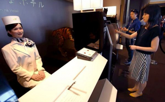 Hàng loạt Robot khách sạn ở Nhật bị sa thải vì phiền toái và vô dụng