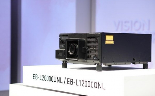Epson ra mắt máy chiếu laser 12.000 Lumen Native 4K 3LCD