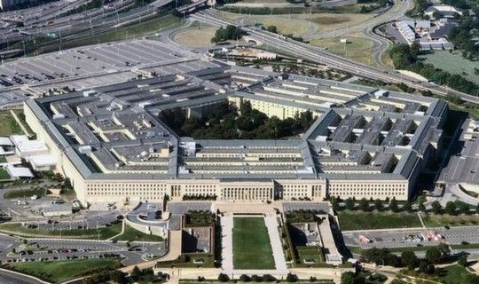 Microsoft trúng hợp đồng 10 tỷ USD của Lầu Năm góc