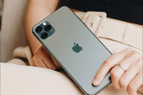 FPT Shop tăng thời hạn bảo hành lên 2 năm cho khách hàng mua iPhone 11