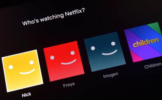 Netflix thử nghiệm thu phí với người dùng chia sẻ tài khoản