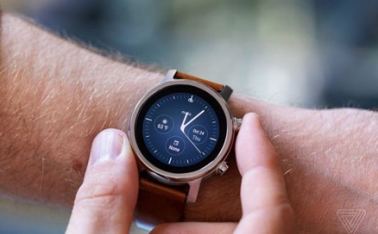 Đồng hồ thông minh Moto 360 quay trở lại