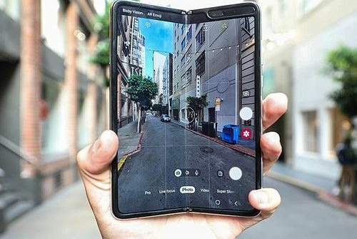 Samsung thông báo kế hoạch bán chính hãng Galaxy Fold ở Việt Nam