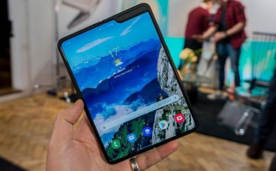 Galaxy Fold thế hệ thứ hai sẽ ra mắt vào tháng 4/2020