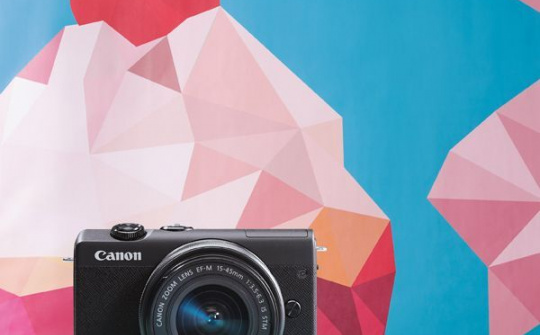 Canon ra mắt máy ảnh EOS M200 dành cho các "tín đồ" mạng xã hội
