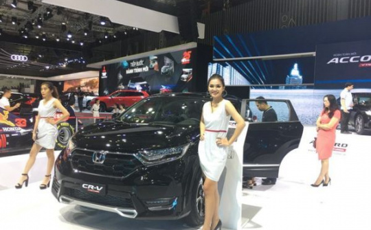 Honda CR-V giảm sâu chỉ còn giá 933 triệu đồng