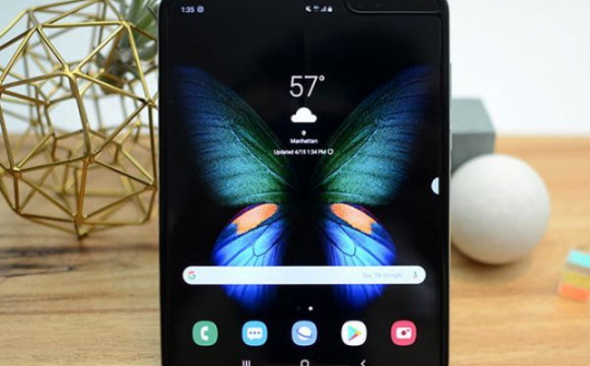 Galaxy Fold đạt doanh số bán hàng tốt một cách bất ngờ