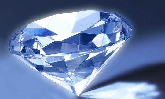 Nga bán kim cương trên mạng xã hội Trung Quốc