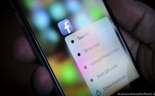 Malaysia gỡ bỏ hàng nghìn tài khoản giả mạo trên mạng xã hội