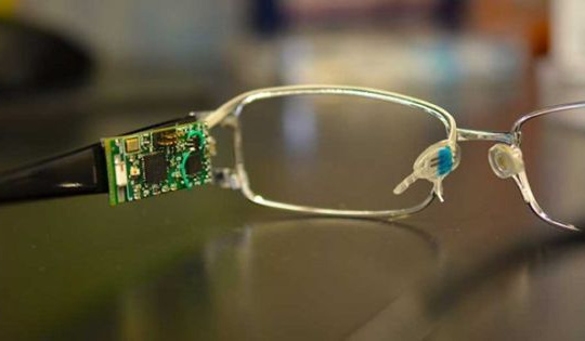 Công nghệ mới có thể giúp kiểm tra đường huyết bằng nước mắt