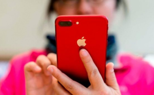 Điện thoại iPhone hết thời hoàng kim ở Trung Quốc?