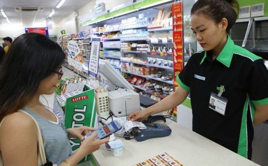 Payoo ứng dụng thanh toán bằng QR Code tại FamilyMart