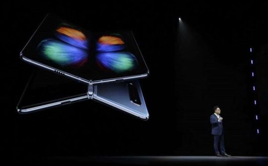 Samsung giới thiệu smartphone Galaxy Fold