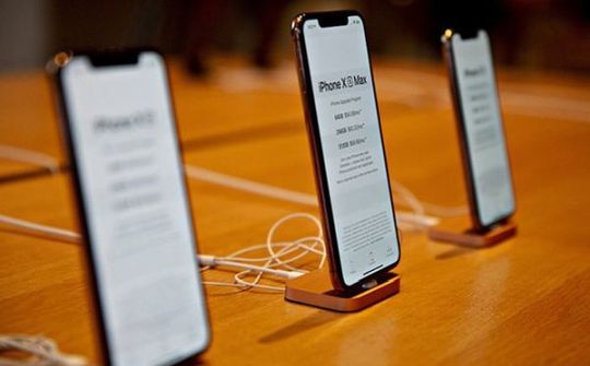 Apple cho khách Trung Quốc vay tiền không lãi suất để mua iPhone