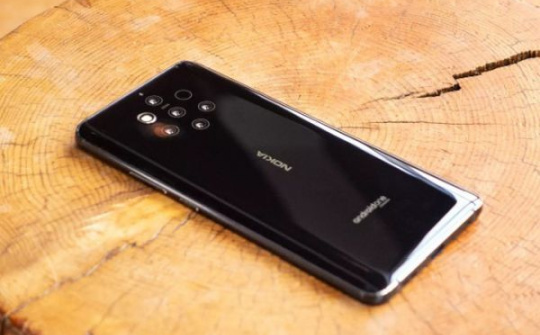 Nokia 9 PureView chính thức ra mắt, giá 699 USD
