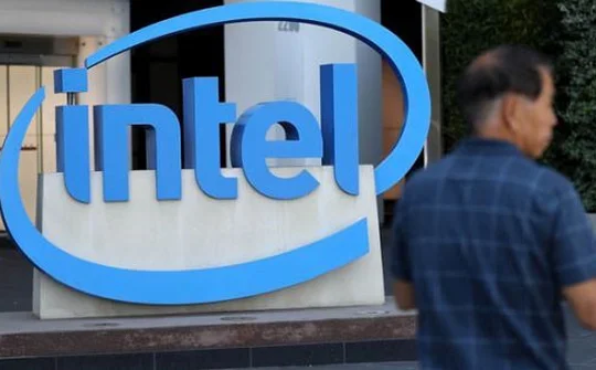 Chip modem 5G của Intel xuất hiện trên điện thoại vào năm 2020