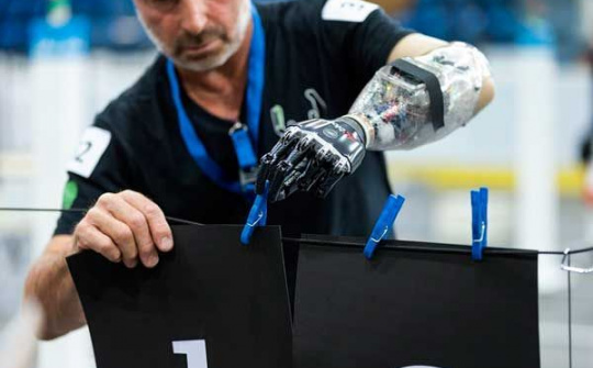 Kaspersky Lab hỗ trợ bảo mật công nghệ sinh học cho người khuyết tật