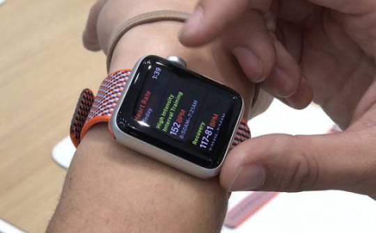 Apple Watch Series 3 đang được bán với giá chỉ từ 4,6 triệu đồng