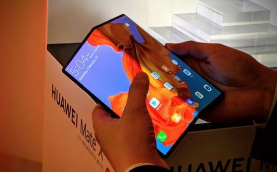 HUAWEI Mate X nhận chứng nhận 5G CE đầu tiên trên thế giới