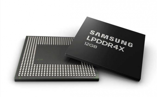 Chip DRAM dung lượng 12GB sẽ xuất hiện trên smartphone Samsung