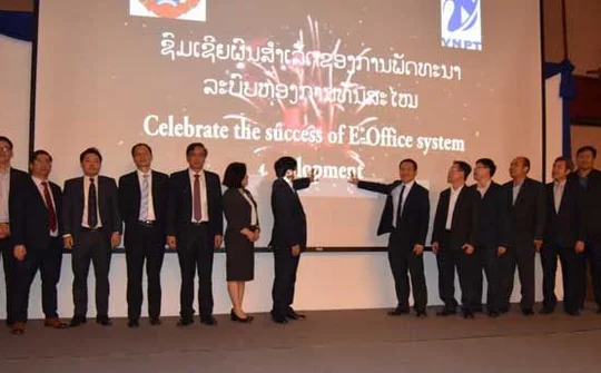 VNPT khai trương Hệ thống quản lý văn bản điện tử tại Lào