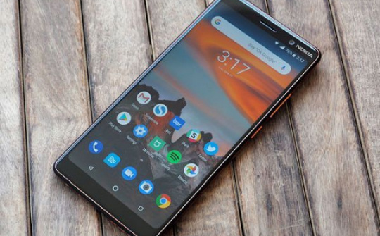 Nokia 7 Plus bị nghi gửi dữ liệu về Trung Quốc
