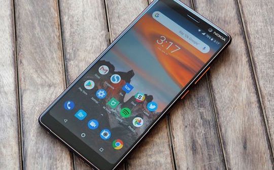 Nokia 7 Plus bị nghi gửi dữ liệu về Trung Quốc