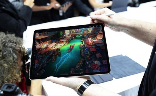 Amazon giảm giá một loạt mẫu iPad Pro 2018