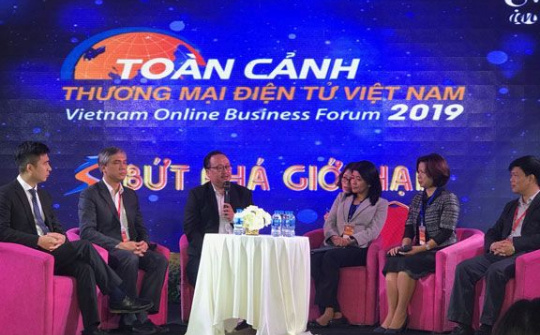 Kinh doanh trực tuyến tăng trưởng với tốc độ chóng mặt