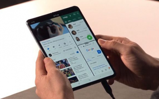 Samsung đang phát triển thêm 2 mẫu smartphone màn hình gập