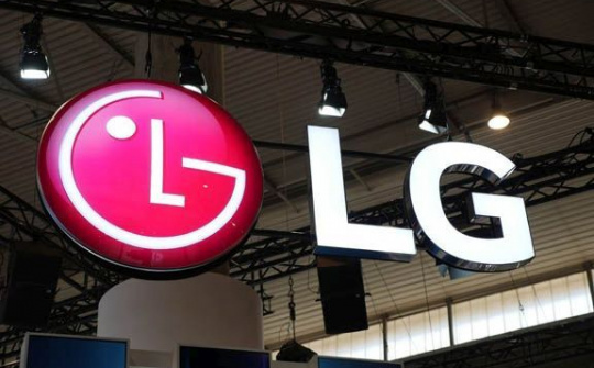 LG ấp ủ một điện thoại kéo giãn