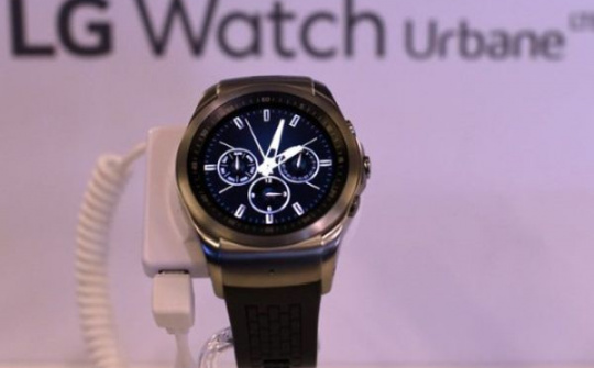 LG sẽ đưa công nghệ màn hình tích hợp loa vào smartwatch trong tương lai