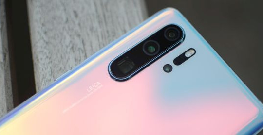 Huawei P30 Pro nhận được bản cập nhật phần mềm đầu tiên