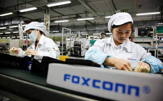 Nhà sáng lập của Foxconn sẽ từ chức ngay trong năm 2019