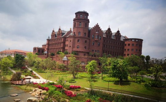 Giải mã “cảm hứng châu Âu” phía sau Huawei Ox Horn Campus