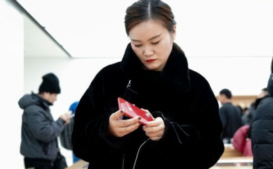 Apple giảm giá 6% tất các sản phẩm của mình tại Trung Quốc từ 1/4