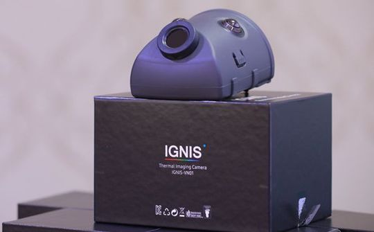 Samsung tặng 300 camera phát hiện nhiệt IGNIS cho lực lượng cứu hộ, cứu nạn Việt Nam