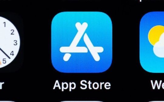 Apple bị cáo buộc độc quyền App Store khiến giá dịch vụ tăng cao