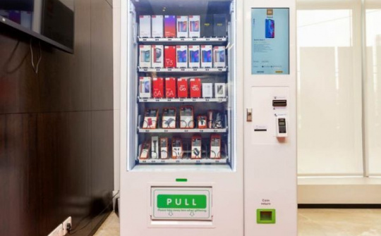 Xiaomi lên kế hoạch bán smartphone bằng máy bán hàng tự động