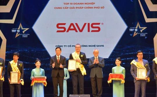 SAVIS và SAVIS Digital được vinh danh ở 03 lĩnh vực tại Lễ trao giải TOP 10 doanh nghiệp CNTT Việt Nam 2022