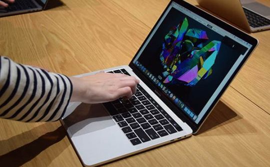 MacBook Pro 2016 gặp sự cố đèn nền sẽ được Apple sửa miễn phí