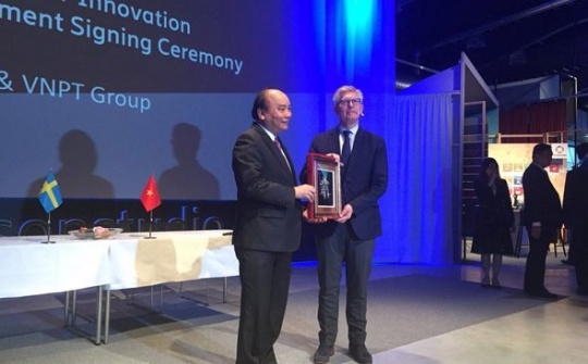 Ericsson cùng VNPT ký thỏa thuận hợp tác chiến lược về Công nghiệp 4.0 và Internet vạn vật