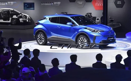 Toyota cắt giảm tiền thưởng để ưu tiên phát triển công nghệ
